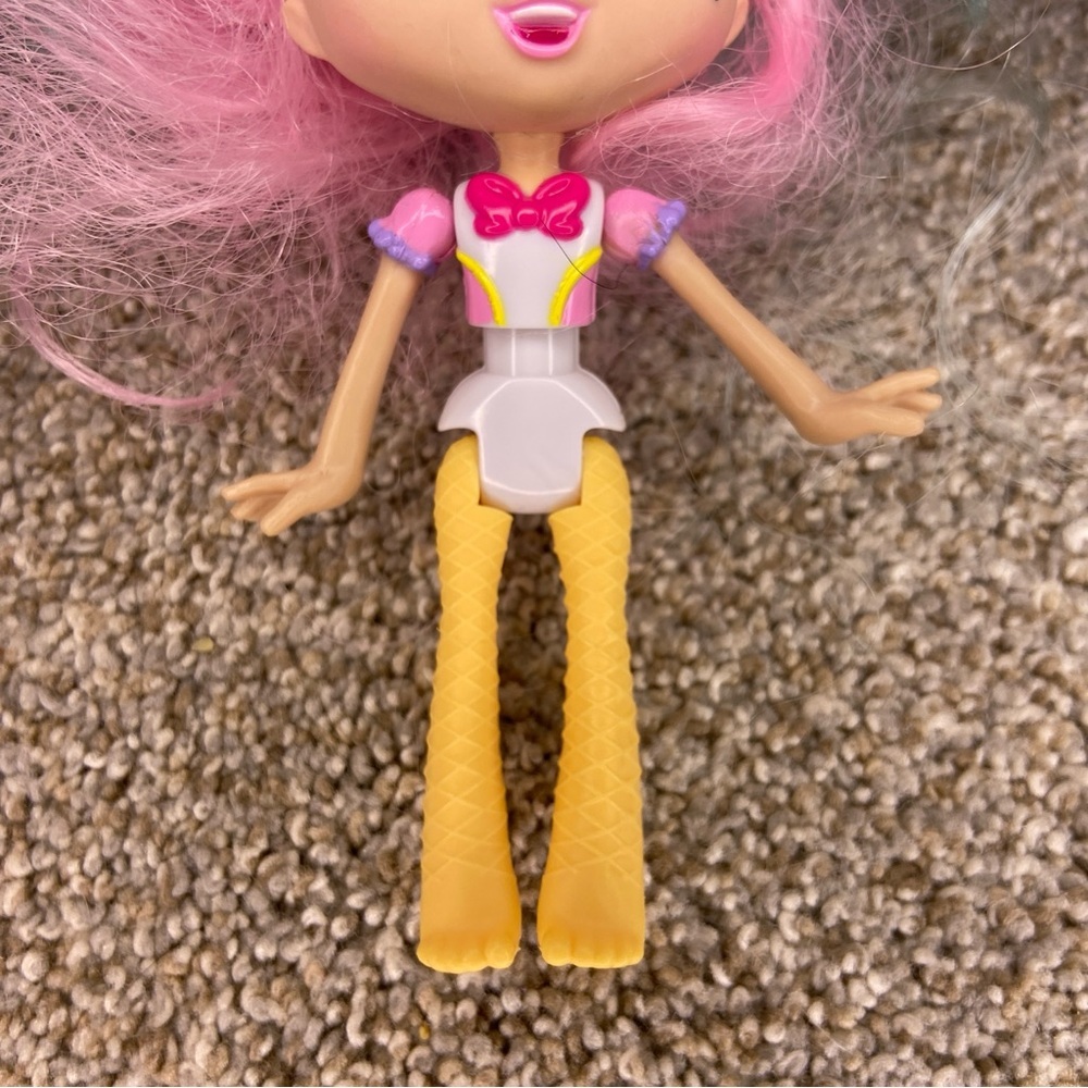 Shopkins Lil Secrets Lil Shoppies Peppa Mint, Doll Only‎ - Picture 3 of 6